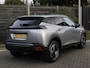 Peugeot 2008 Allure 1.2 PureTech 100PK Navigatie, Achteruitrijcamera, Parkeersensoren, Apple Carplay, Android Auto, Lichtmetalen velgen