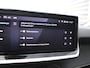 Peugeot 2008 Allure 1.2 PureTech 100PK Navigatie, Achteruitrijcamera, Parkeersensoren, Apple Carplay, Android Auto, Lichtmetalen velgen
