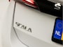Skoda Scala 1.0 TSI Sport Automaat (PANORAMADAK, VIRTUAL COCKPIT, APPLE CARPLAY, GROOT NAVI, CLIMATE, STOELVERWARMING, SPORTSTOELEN, CRUISE, CAMERA, GETINT GLAS, NIEUWSTAAT)