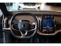 Volvo EX30 Cross Country Twin Motor Performance Ultra 69 kWh | Adaptieve Cruise Control | Panoramadak | Warmtepomp | 360° Parkeercamera | Stoel-/Stuurverwarming | Harman Kardon Audio | Nordic / Tailored Wool Bekleding |