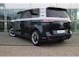 Volkswagen ID. Buzz Pro 86 kWh LWB 286 PK | 6-zits | Panoramadak | Trekhaak | Harman-Kardon | Head-up Display | Navi| Travel Assist | 360 Area View | IQ Light