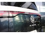 Volkswagen ID. Buzz Pro 86 kWh LWB 286 PK | 6-zits | Panoramadak | Trekhaak | Harman-Kardon | Head-up Display | Navi| Travel Assist | 360 Area View | IQ Light