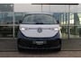 Volkswagen ID. Buzz Pro 86 kWh LWB 286 PK | 6-zits | Panoramadak | Trekhaak | Harman-Kardon | Head-up Display | Navi| Travel Assist | 360 Area View | IQ Light