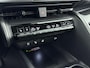 Toyota C-HR 2.0 Plug-in Hybrid 220 First Edition | Stoelverwarming | Navigatie | 360 camera | Dodehoek detectie | Full LED | Adaptive Cruise | Keyless | 18 inch