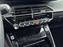 Peugeot e-2008 EV Allure Pack 50 kWh | Accu 95% | Fase 3 | Navigatie | Camera | Stoelverarming | Led | Carplay