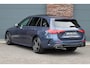 Mercedes-Benz C-klasse Estate 300 e AMG Line | Distronic | Memory | Panoramadak | Camera | Trekhaak | High Perf. LED | Nightpakket | Sfeerverlichting Premium | Stoelverwarming | Dodehoekassistent |