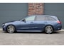 Mercedes-Benz C-klasse Estate 300 e AMG Line | Distronic | Memory | Panoramadak | Camera | Trekhaak | High Perf. LED | Nightpakket | Sfeerverlichting Premium | Stoelverwarming | Dodehoekassistent |