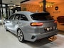 Kia Ceed Sportswagon 1.4 T-GDi DynamicLine Garantie Trekhaak Camera Carplay Elek Achterklep Cruise Navi Clima Led Dab Rijklaar