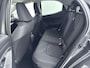 Toyota Yaris 1.5 Hybrid 115 Dynamic | Dodehoek | Parkeersensoren voor/achter | Stoelverwarming | Stuurverwarming | Apple Carplay / Android Auto | Navigatie | LED