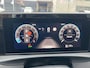 Volkswagen T-Roc 1.5 eTsi Life First Edition 7 versn. DSG · Comfort pakket · Achteruitrijcamera · Draadloze telefoonlader