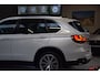 BMW X5 XDrive35i High Executive Navi|Leder|Panoramadak|Keyless-entry|Dealer onderhouden|Lane-assist|