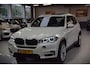 BMW X5 XDrive35i High Executive Navi|Leder|Panoramadak|Keyless-entry|Dealer onderhouden|Lane-assist|