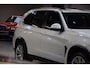 BMW X5 XDrive35i High Executive Navi|Leder|Panoramadak|Keyless-entry|Dealer onderhouden|Lane-assist|