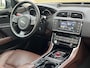 Jaguar XE 2.0 Portfolio | Navi/Camera/Leder/Head-Up/Pano-Dak/19"/DAB-Tuner
