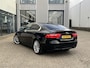 Jaguar XE 2.0 Portfolio | Navi/Camera/Leder/Head-Up/Pano-Dak/19"/DAB-Tuner
