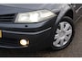 Renault Megane Grand Tour 2.0-16V Privilège keyless,trekhaak,airco