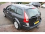 Renault Megane Grand Tour 2.0-16V Privilège keyless,trekhaak,airco