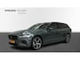 Volvo V60 T8 Plug-in hybrid AWD Ultra Dark | Bowers & Wilkins audio | Massagefunctie en ventilatie voorstoelen | Trekhaak | PDC V+A en camera | Nappa Leder |