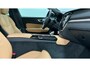 Volvo V60 T8 Plug-in hybrid AWD Ultra Dark | Bowers & Wilkins audio | Massagefunctie en ventilatie voorstoelen | Trekhaak | PDC V+A en camera | Nappa Leder |
