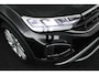 Volkswagen T-Roc 1.5 TSI 150pk DSG Life Edition Trekhaak Stoelverwarming Camera Keyless Led Navigatie