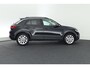 Volkswagen T-Roc 1.5 TSI 150pk DSG Life Edition Trekhaak Stoelverwarming Camera Keyless Led Navigatie