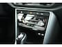Volkswagen T-Roc 1.5 TSI 150pk DSG Life Edition Trekhaak Stoelverwarming Camera Keyless Led Navigatie
