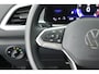 Volkswagen T-Roc 1.5 TSI 150pk DSG Life Edition Trekhaak Stoelverwarming Camera Keyless Led Navigatie
