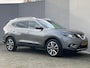 Nissan X-Trail 1.6 DIG-T Tekna / Afneembare Trekhaak (1800kg) / Elektrisch Glazen Schuif- en Kanteldak / Stoelverwarming / Rondzichtcamera / Cruise Control / Climate Control / Elektrische Stoelen / Elektrische Kofferbak / Verschuifbare Achterbank /
