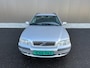 Volvo V40 1.8 NIEUWE APK