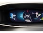 Peugeot 2008 50 kWh Allure 3-Fase [ LED Navi Camera Stoelverwarming ]