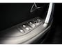 Peugeot 2008 50 kWh Allure 3-Fase [ LED Navi Camera Stoelverwarming ]