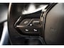 Peugeot 2008 50 kWh Allure 3-Fase [ LED Navi Camera Stoelverwarming ]