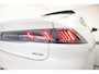 Peugeot 508 1.6 HYbrid GT Aut. [ Panorama LED Trekhaak Half leder ]
