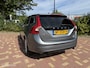 Volvo V60 1.5 T3 Kinetic / Navigatie / Half leder / Etc..