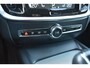 Volvo V60 Cross Country T5 AWD 250PK Automaat Pro | ACC | BLIS | H&K | Leder | Stuurverwarming | Leder |
