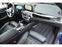 BMW 5-Serie Touring 520i Corporate Lease High Executive * Panoramadak * Trekhaak * 19 Inch lm * Camera *