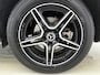 Mercedes-Benz GLC 300 e 4MATIC Business Solution AMG Schuif/kanteldak | 5 spaaks lichtmetalen velgen | Navigatie | parking support Inclusief 24 maanden MB Certified garantie voor Europa.