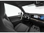 BMW iX xDrive40 77 kWh Sportpakket - Trekhaak - Multifunctionele stoelen - Comfort acces - Parking Assistant Plus - Harman Kardon - Extra-warmtewerende voorruit - Hemelbekleding in Anthrazit -