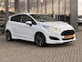Ford Fiesta 1.0 EcoBoost ST Line DIRECT RIJDEN! I Cruise control I Parkeersensoren achter I LM Velgen I