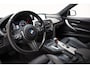 BMW 3-Serie 318i M Sport Corporate Lease [ Navi pro Leder Stoelverwarming ]