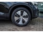 Volvo XC40 T4 Plug-in Hybride Core Bright 211pk | Trekhaak elektrisch uitklapbaar | Extra Getint Glas | Parkeercamera Achter | Parkeersensoren V+A |
