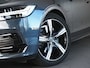 Volvo V90 2.0 T8 AWD Plug-in Hybrid R-Design | Luchtvering | Stoelventilatie | Massagestoelen | Panoramadak | Dodehoekdetectie | Pilot Assist | Head-Up Display | Stoelverwarming