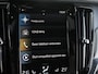 Volvo V90 2.0 T8 AWD Plug-in Hybrid R-Design | Luchtvering | Stoelventilatie | Massagestoelen | Panoramadak | Dodehoekdetectie | Pilot Assist | Head-Up Display | Stoelverwarming