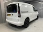 Volkswagen Caddy Cargo White & Black Edition 2.0 TDi 102pk | Navigatie | Trekhaak | Climate control |