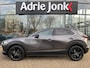 Mazda CX-30 2.0 e-SkyActiv-X M Hybrid Homura | NEDERLANDSE AUTO | LAGE KM STAND 26.276 | GARANTIE 3-2029 | CAMERA | EL.A.KLEP | HEAD-UP DISPLAY | APPLE CARPAY / ANDROID AUTO | 18"VELGEN