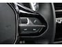 Peugeot 2008 1.2 Hybrid 136 GT | Automaat | Navigatie | Camera | Mild Hybrid | Adaptieve cruise control | Nieuw model |