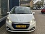 Peugeot 208 1.2 Blue Lion 82 PK | Complete Uitvoering | Navigatie | Airco | Cruise Control | LED Dagrijverlichting | Parkeersensoren | Midden Armsteun | All Season Banden | Apple Carplay & Android Auto | Dakspoiler | Mistlampen | Elektrisch Pakket