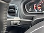Volvo V40 2.0 T3 Momentum ECC Navi Xenon Cruise Bl.tooth 17"LM Stoelverwarming