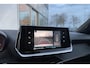 Peugeot e-2008 EV Allure 50 kWh | Navigatie | Camera | Cruise control | Climate control | LED verlichting | 17" LMV
