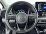 Toyota Yaris 1.5 Hybrid 115 Dynamic | Dodehoek | Parkeersensoren voor/achter | Stoelverwarming | Stuurverwarming | Apple Carplay / Android Auto | Navigatie | LED